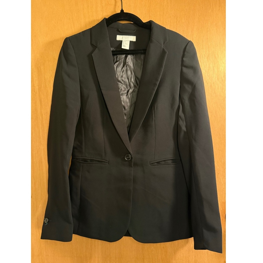 Black H&M Tailored Women’s Blazer - Size 4